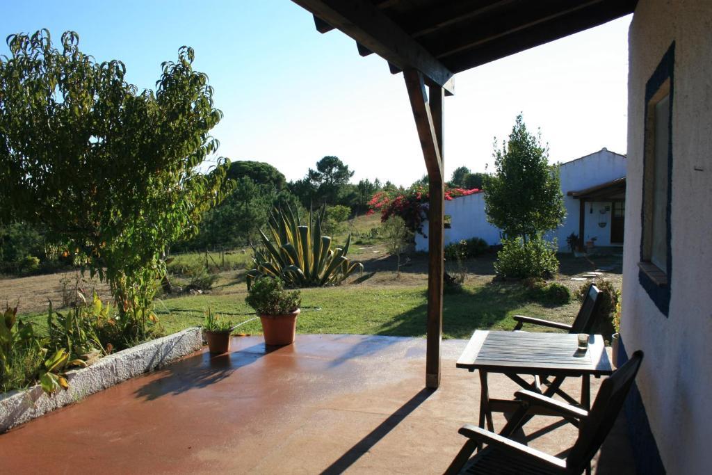 Monte Da Choca Guest House Sao Teotonio Room photo